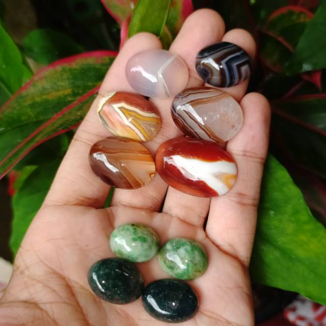 Pilih Batu Akik